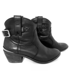 (NWOB) Lucky Brand Leather Booties